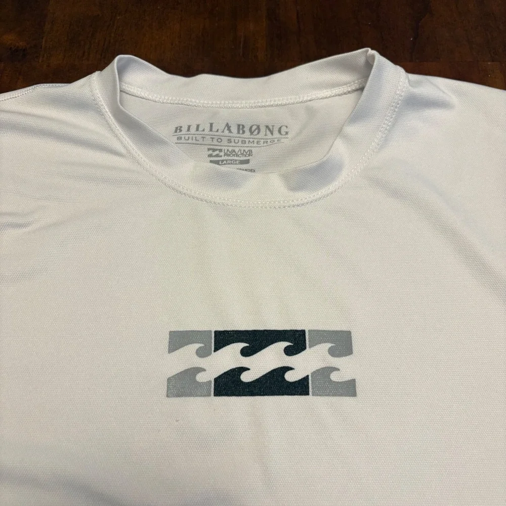 Billabong Submersibles Rash Guard Mens Large White UV Protection Short Sleeve